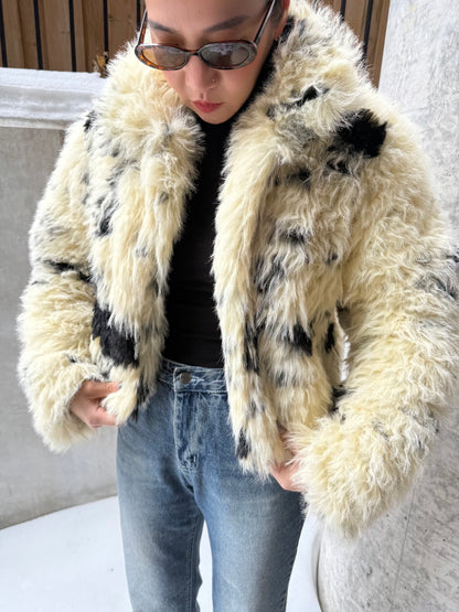 REONA Faux fur jacket