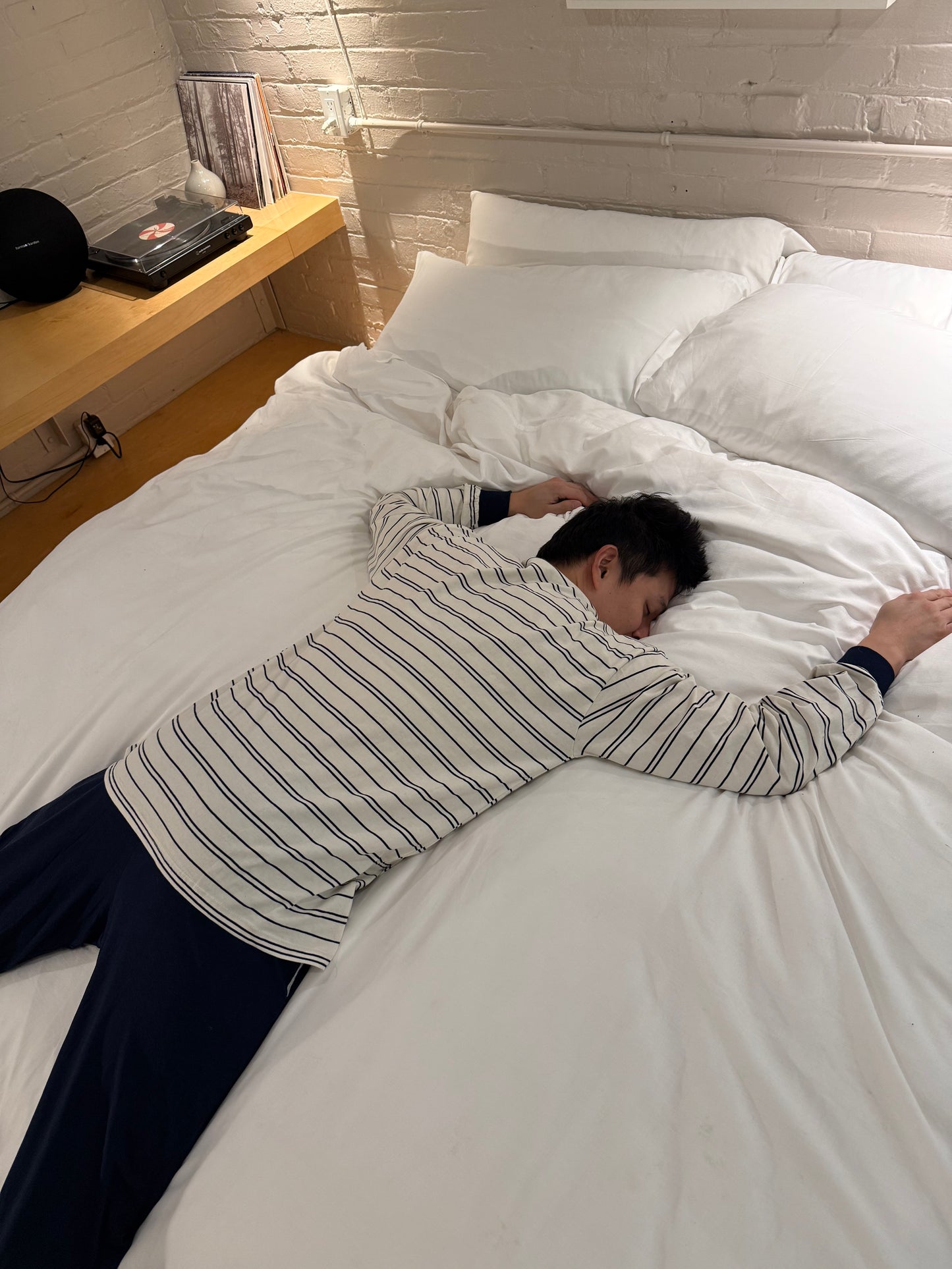 DOWN Striped long sleeve tee