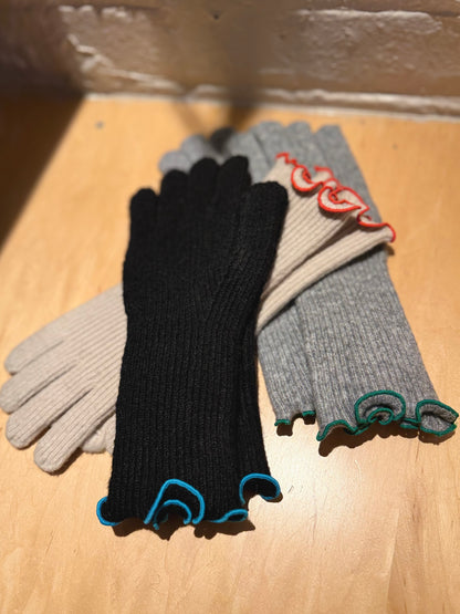 OVER Lettuce hem gloves