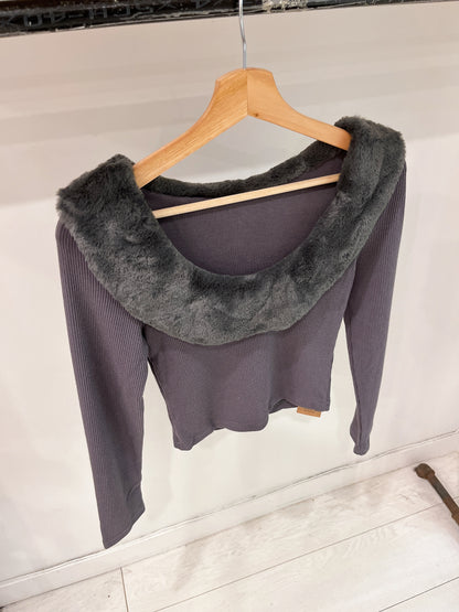 GIANNA Fur collar top