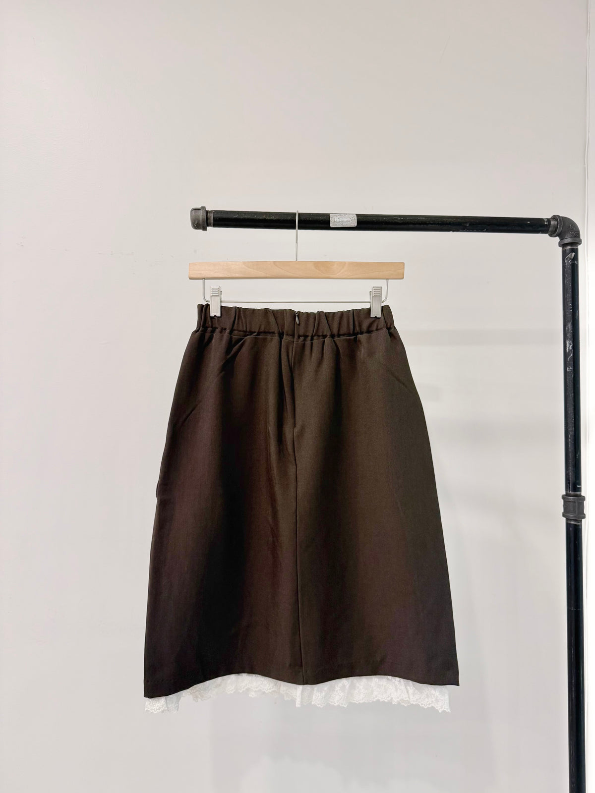 GRACE Lace skirt