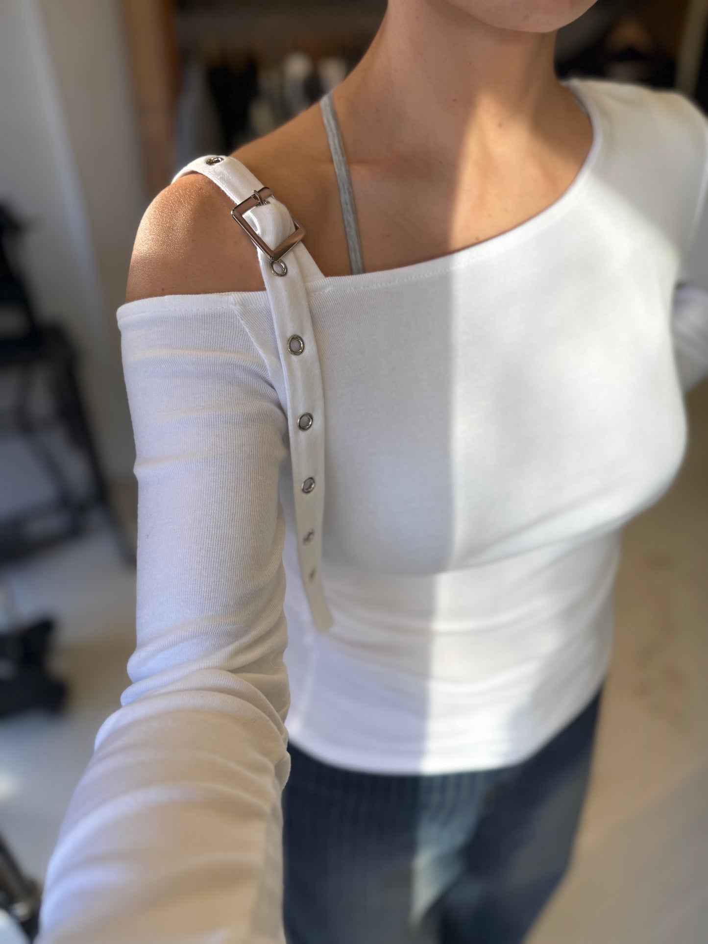 PARCH Belted shoulder top