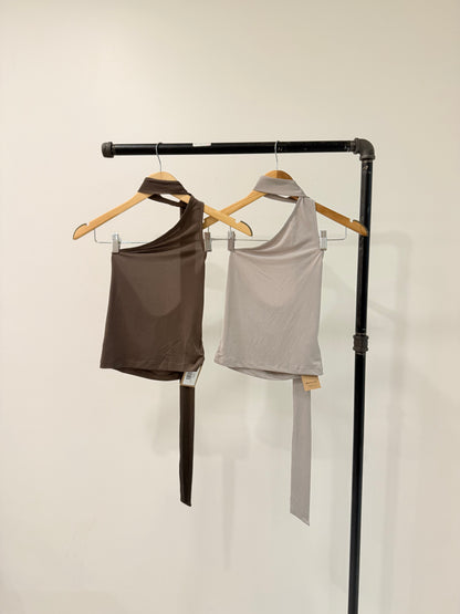 ZAMO One shoulder choker top