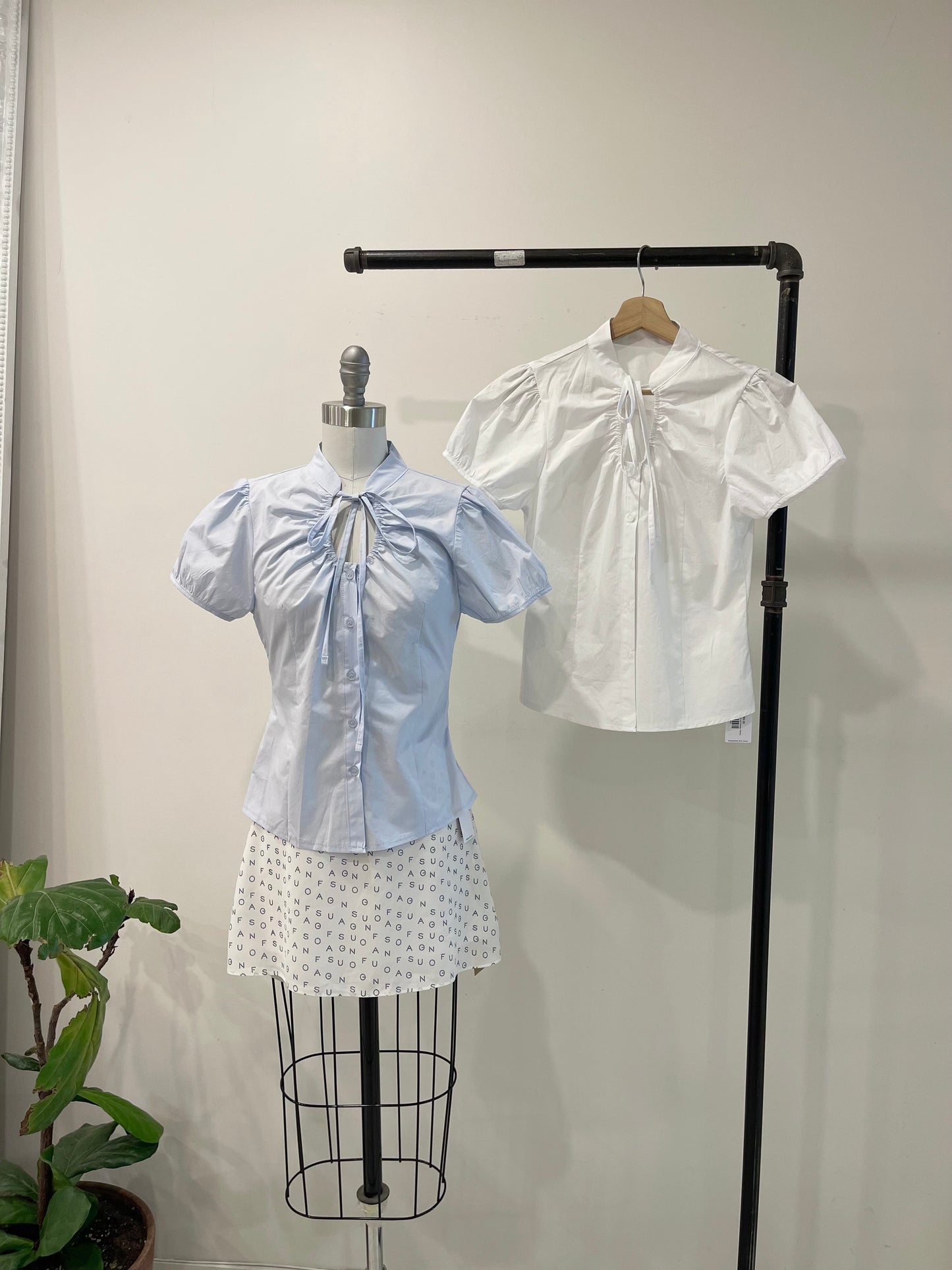 NOELLE Puff-sleeve tie-neck blouse