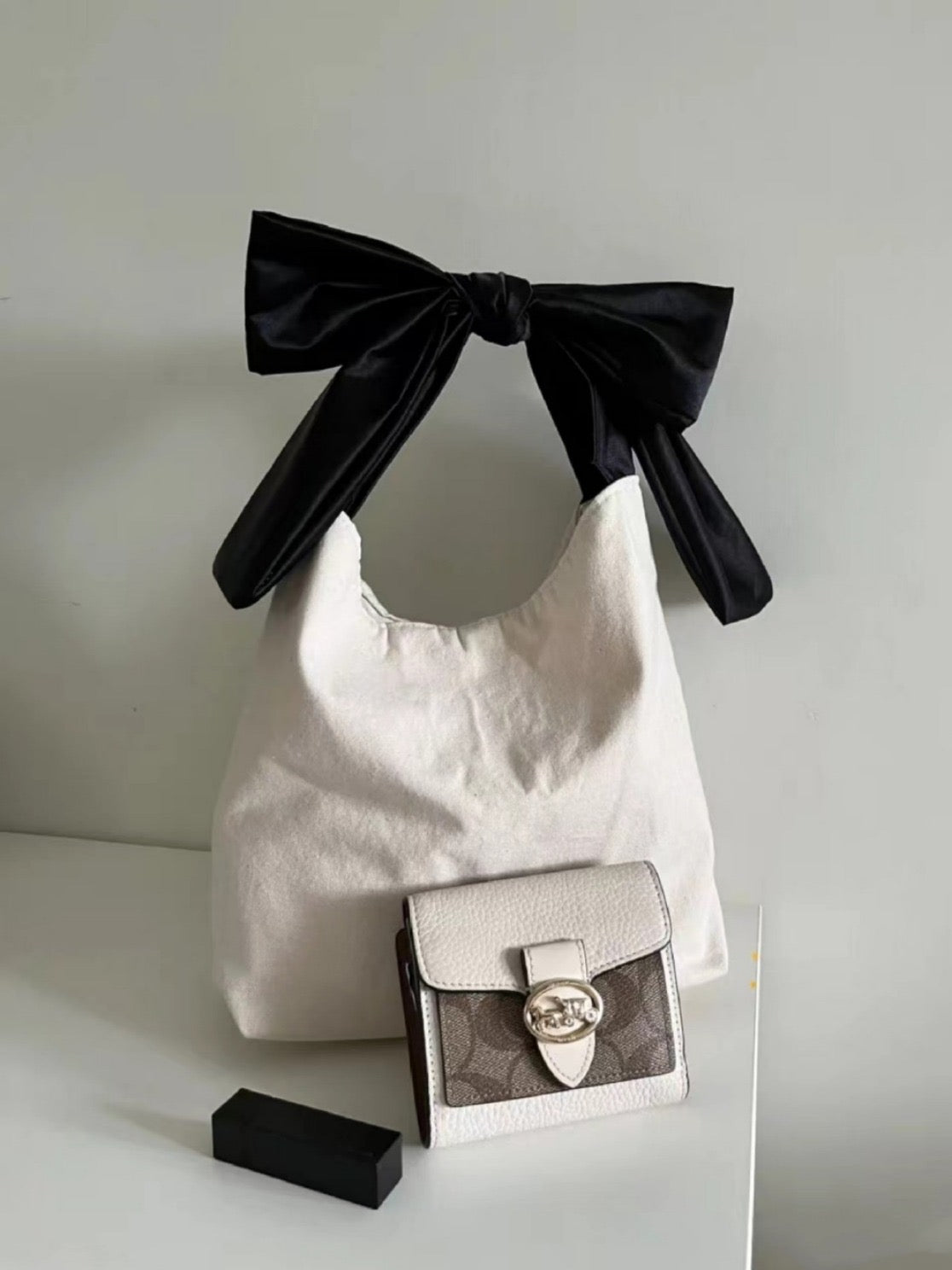 SAYO Bow tote bag