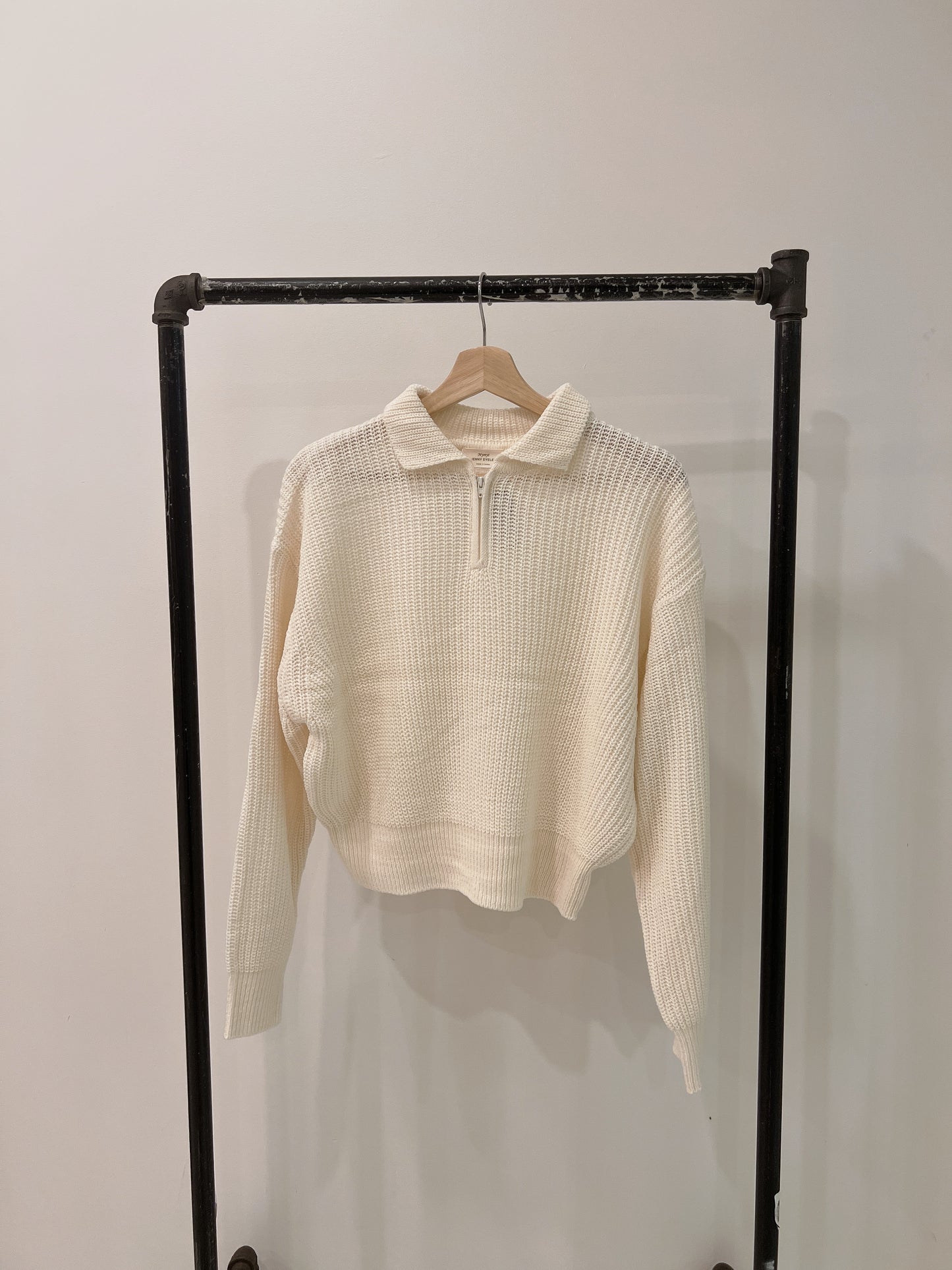 HOORI Collared sweater