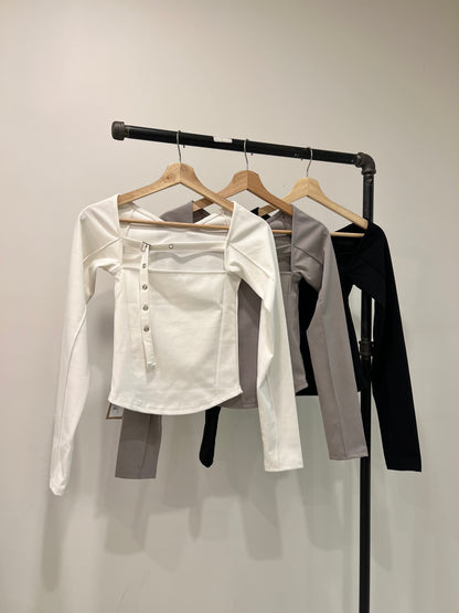 RUDY Belted neckline top