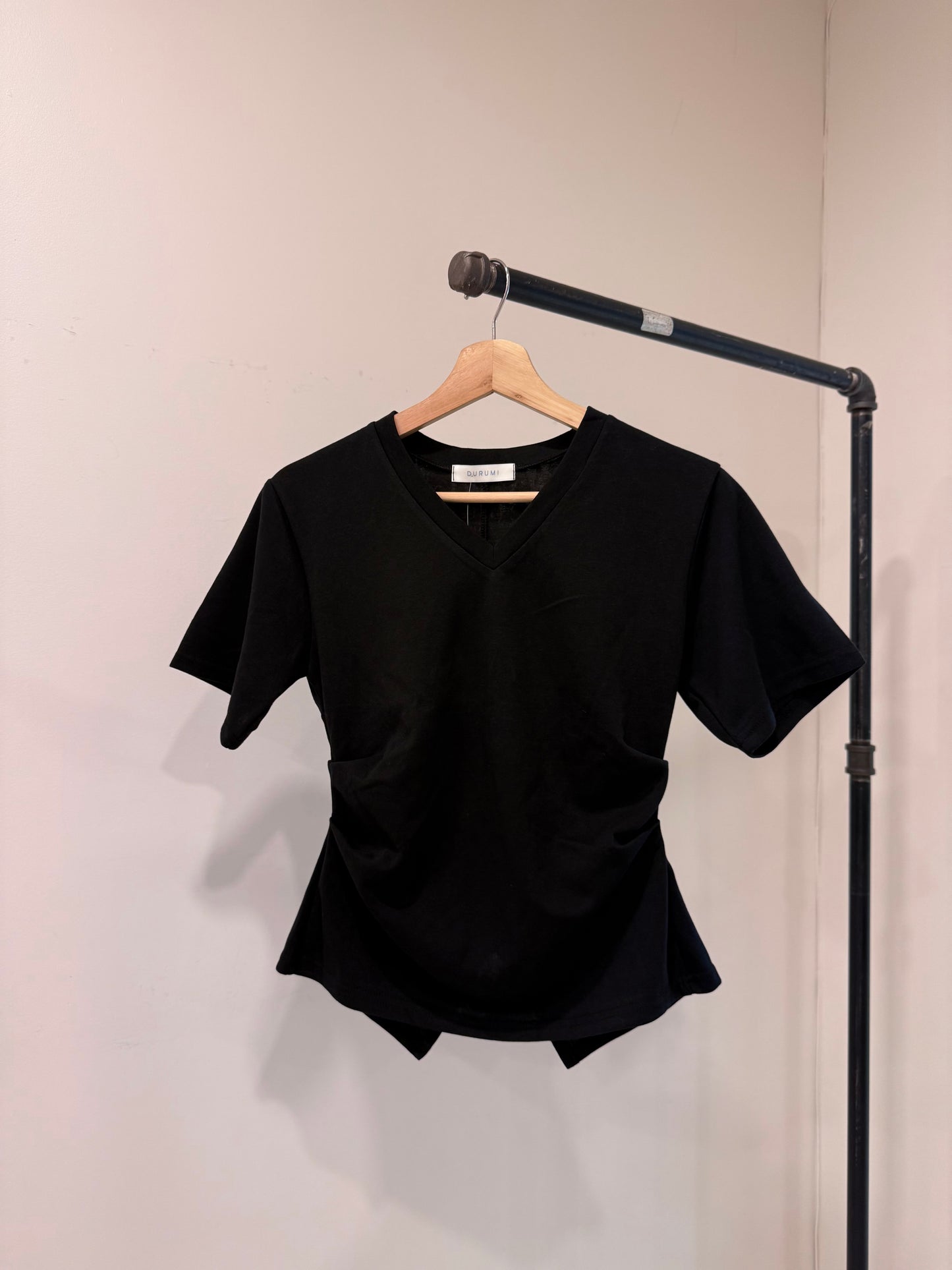 SYBIL V-neck tee