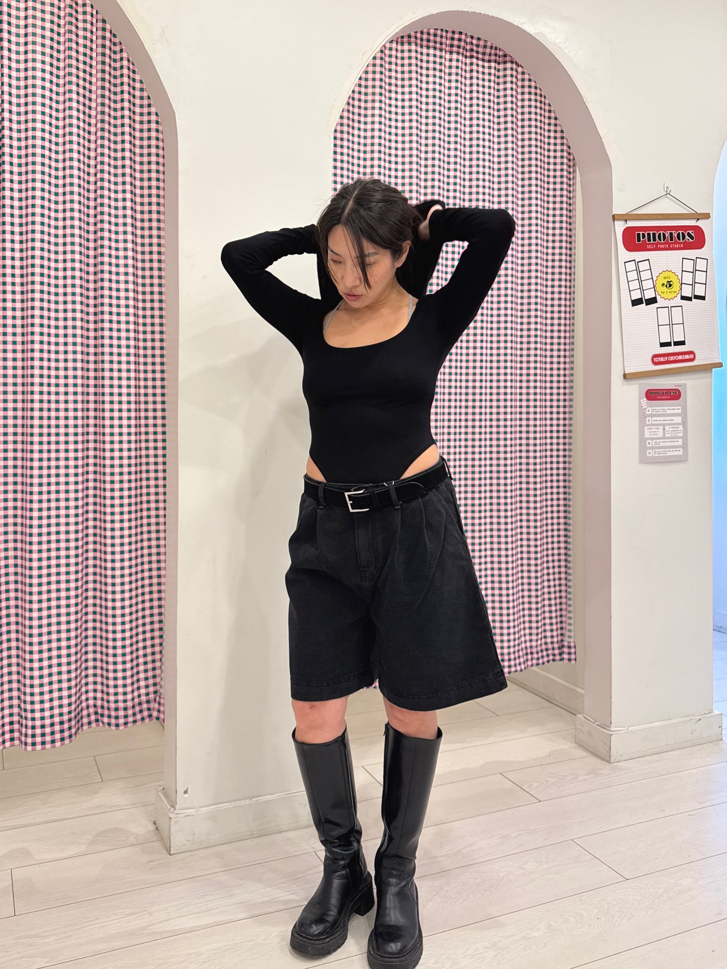 VOICE Black denim shorts