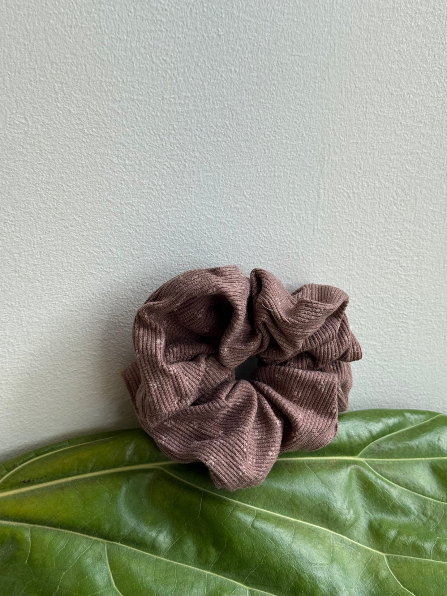 JIJI Scrunchie