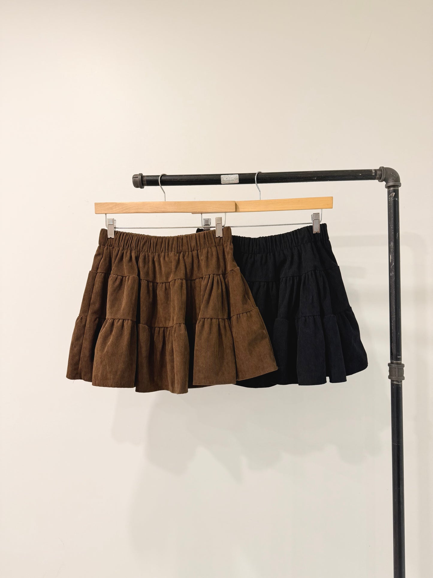 BESSY Corduroy mini skirt