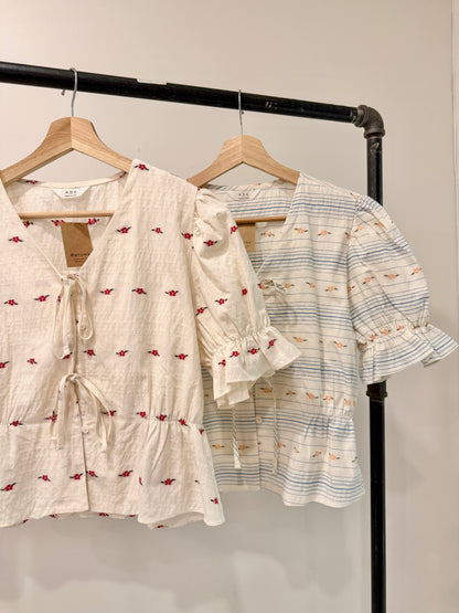 FLOW Blouse