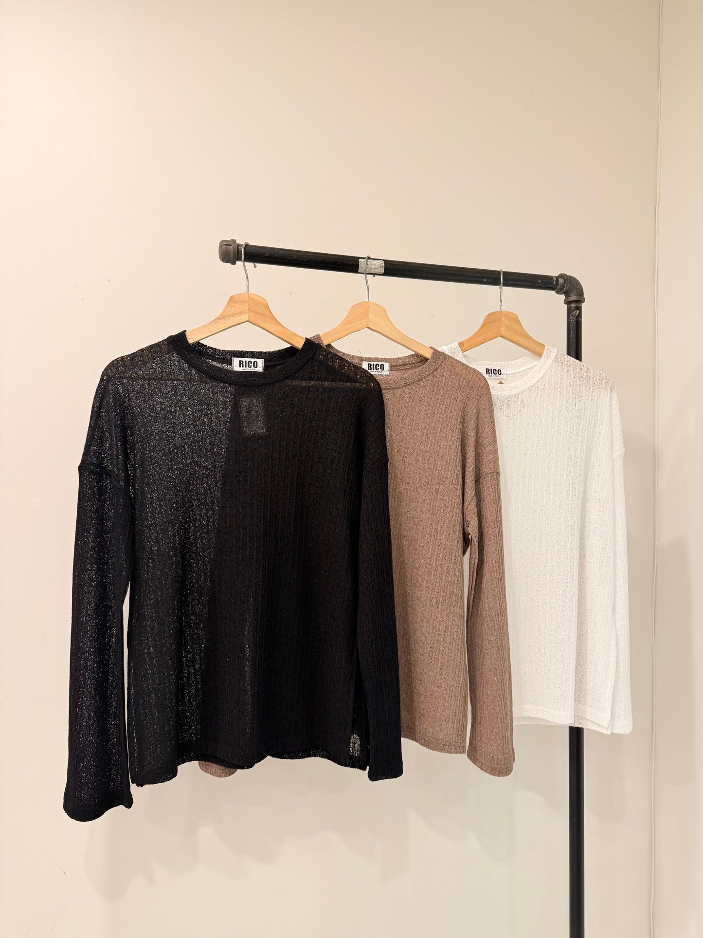 ABEL Light weight knit top