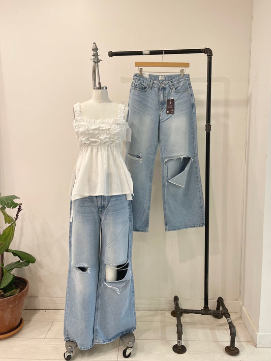DORA Ripped wide-leg jeans