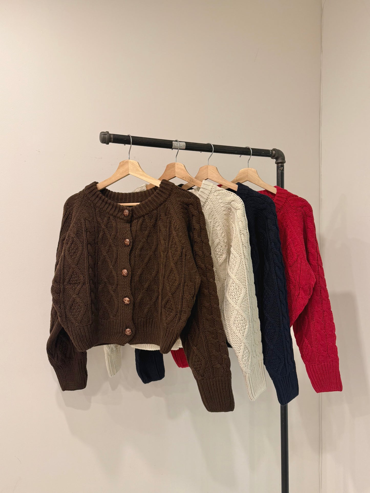 FATE Cable-knit cardigan