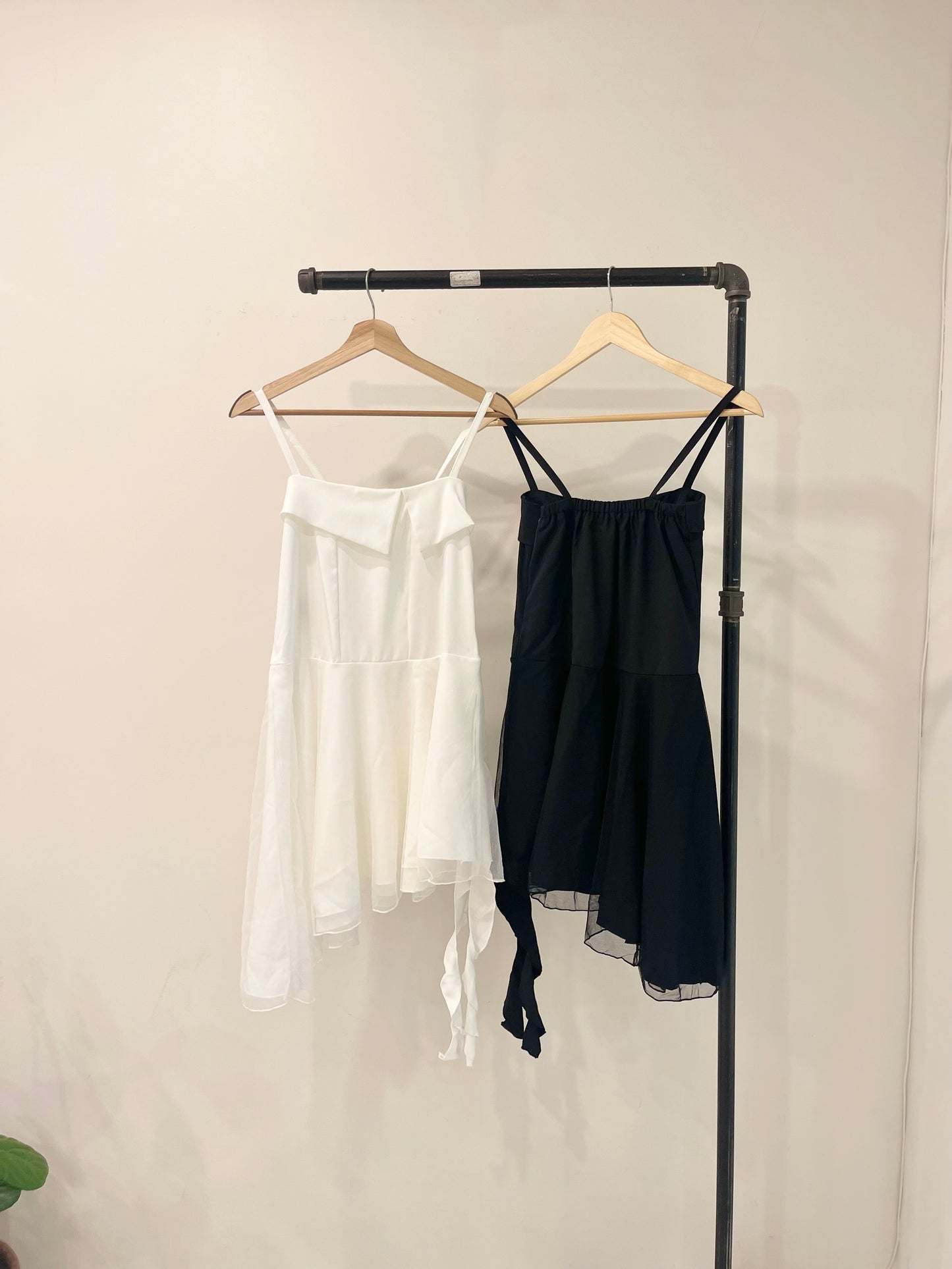 WILLA Asymmetric strap dress