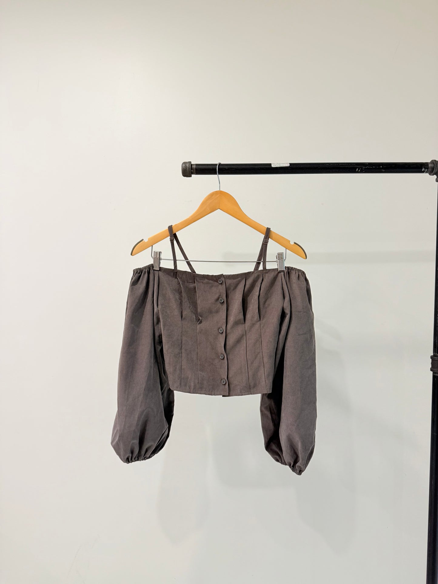 LOWE Off shoulder blouse