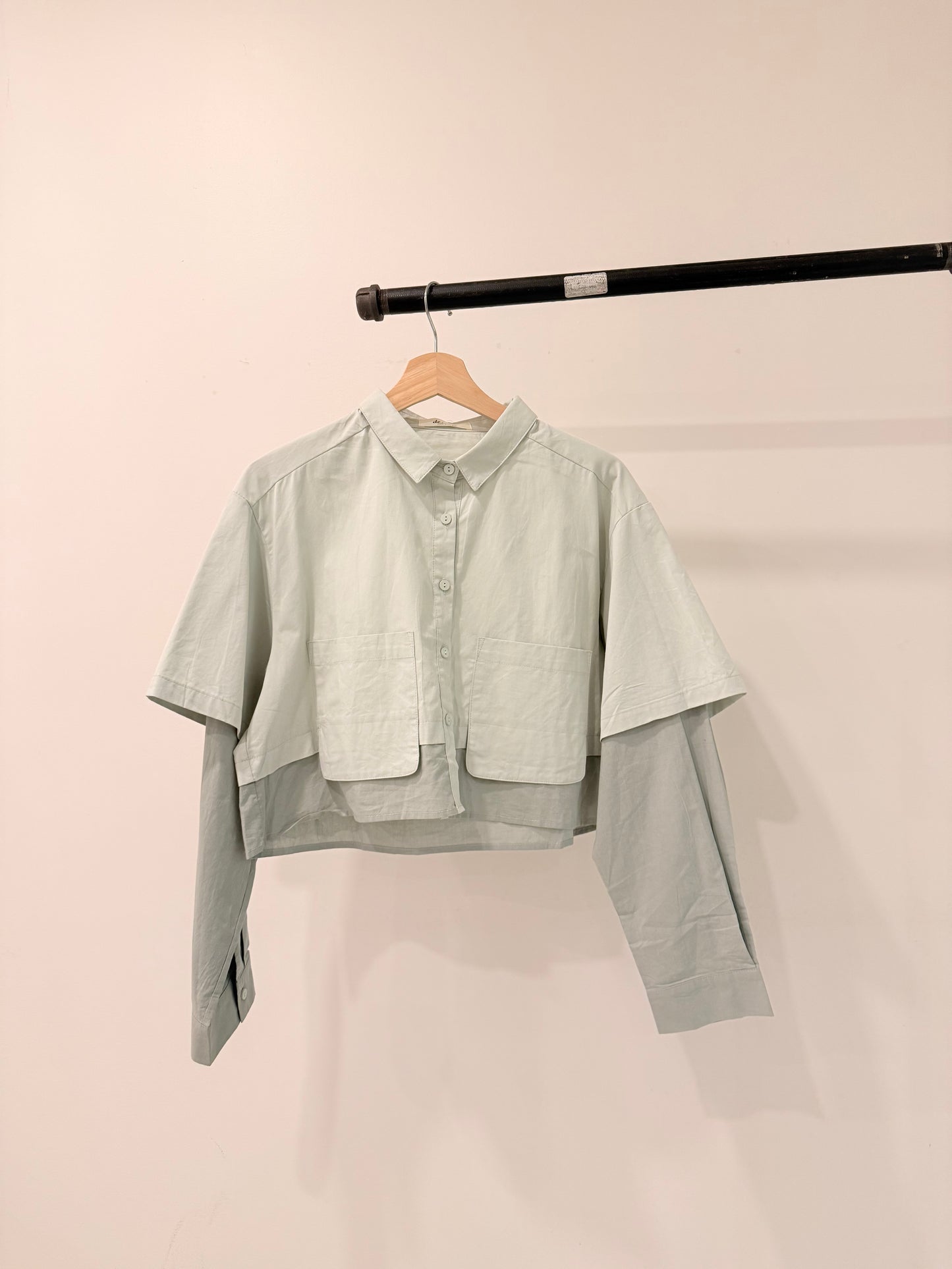 RONNY Layered crop shirt