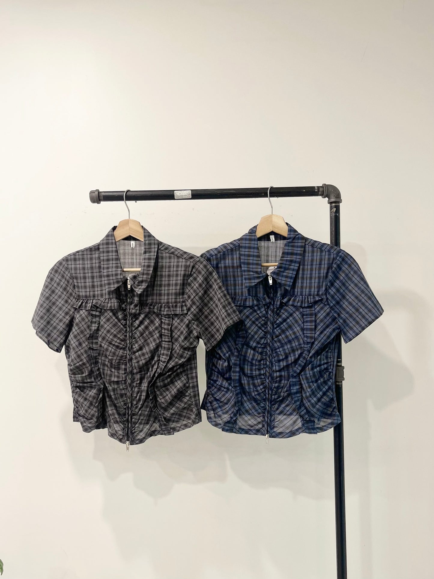 HAZEL Plaid zip-up blouse