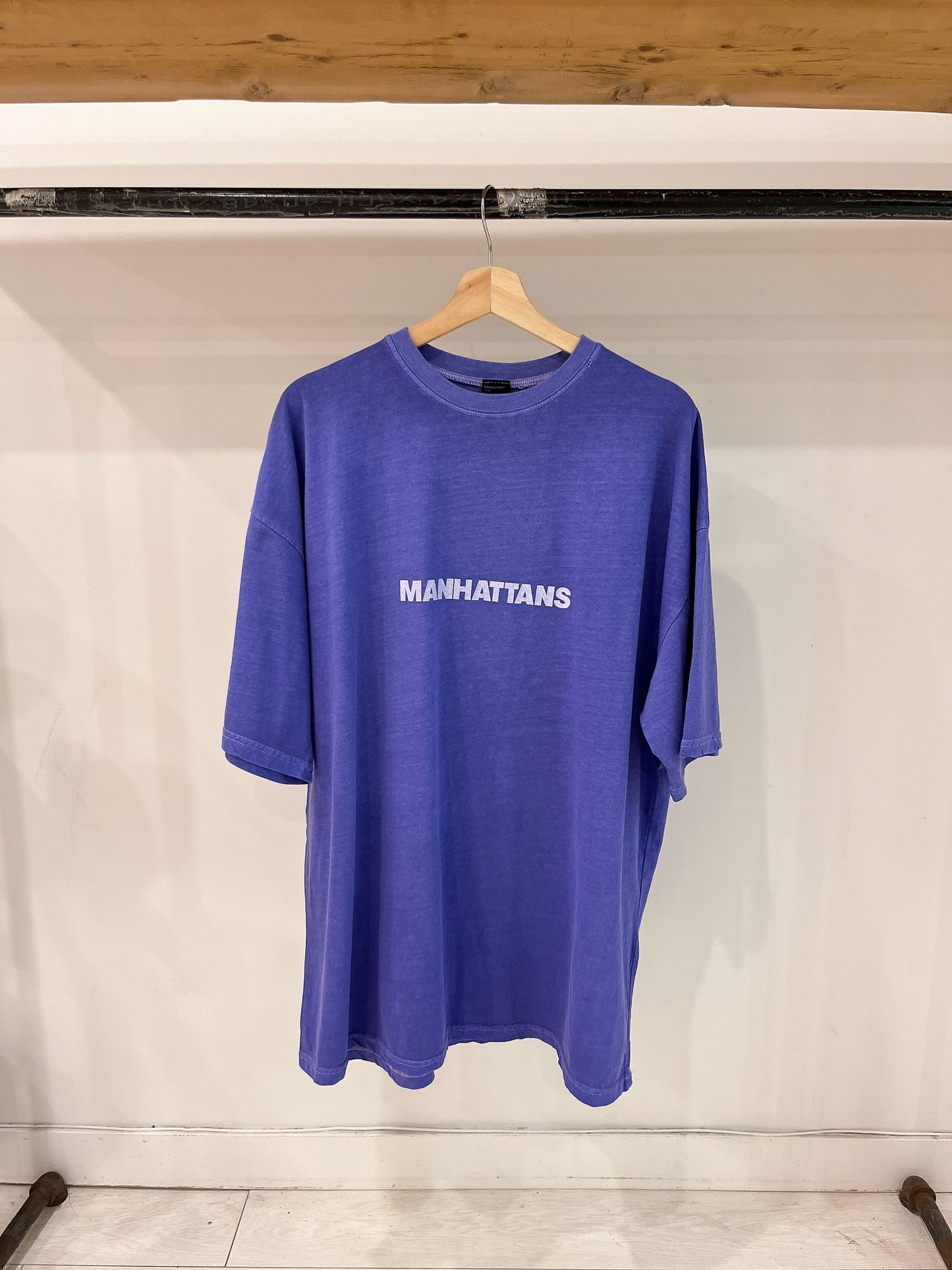 MANHATTANS Oversized tee