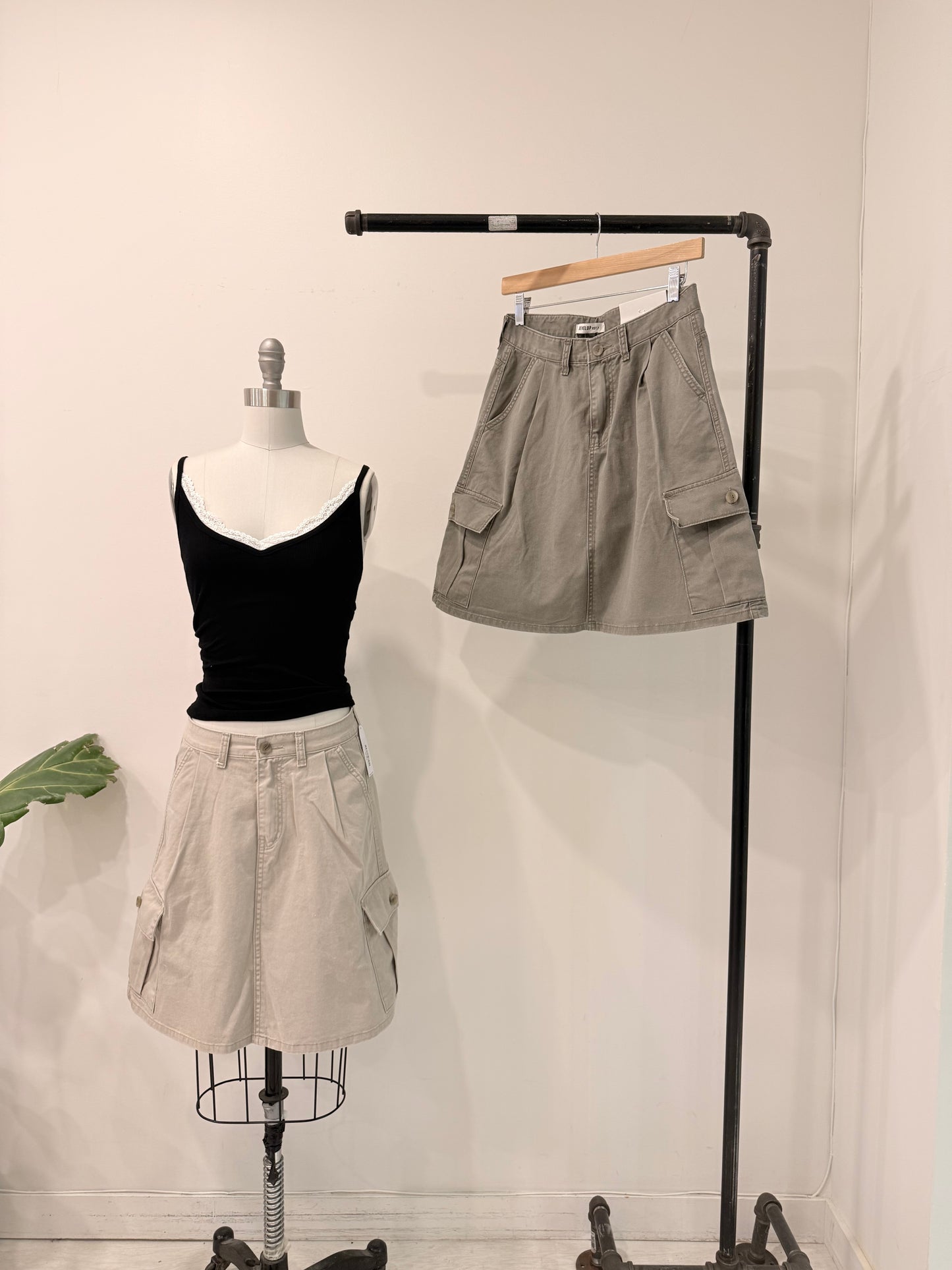 VALUE Cargo skirt