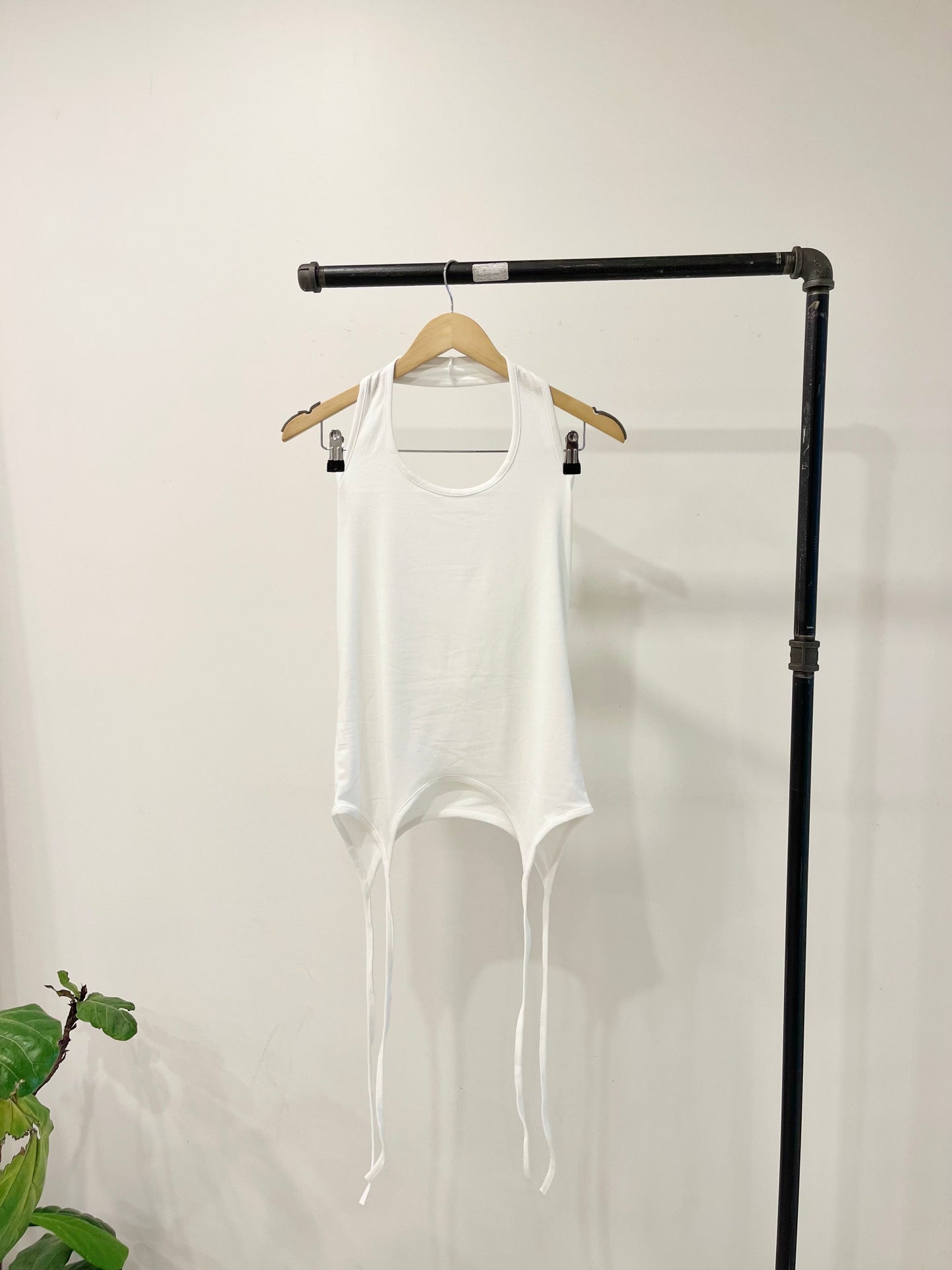 LANA Ribbon-tail halter tank
