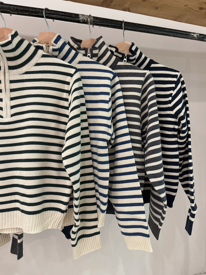 PETAN Stripe half-zip sweater