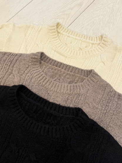 TIDE Cable-knit sweater