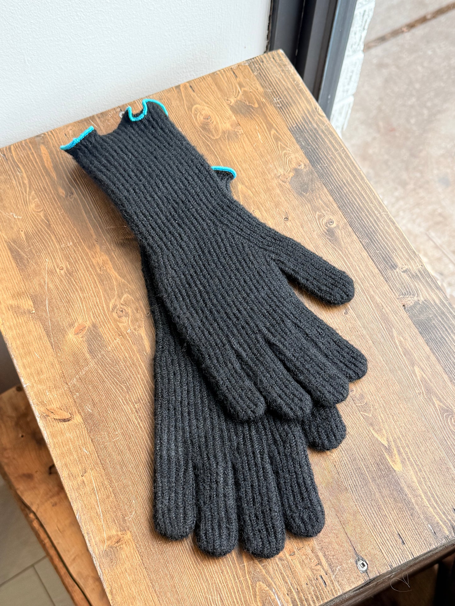 OVER Lettuce hem gloves