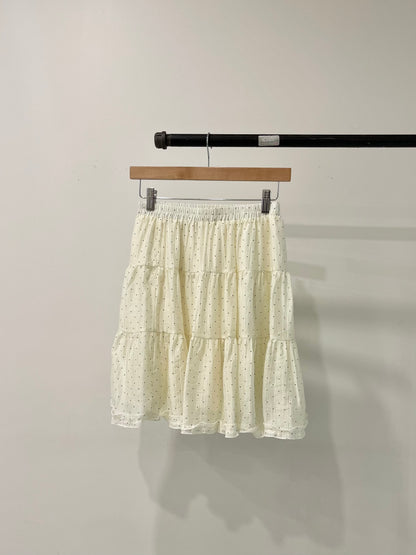 AIRY Polkadot tiered skirt