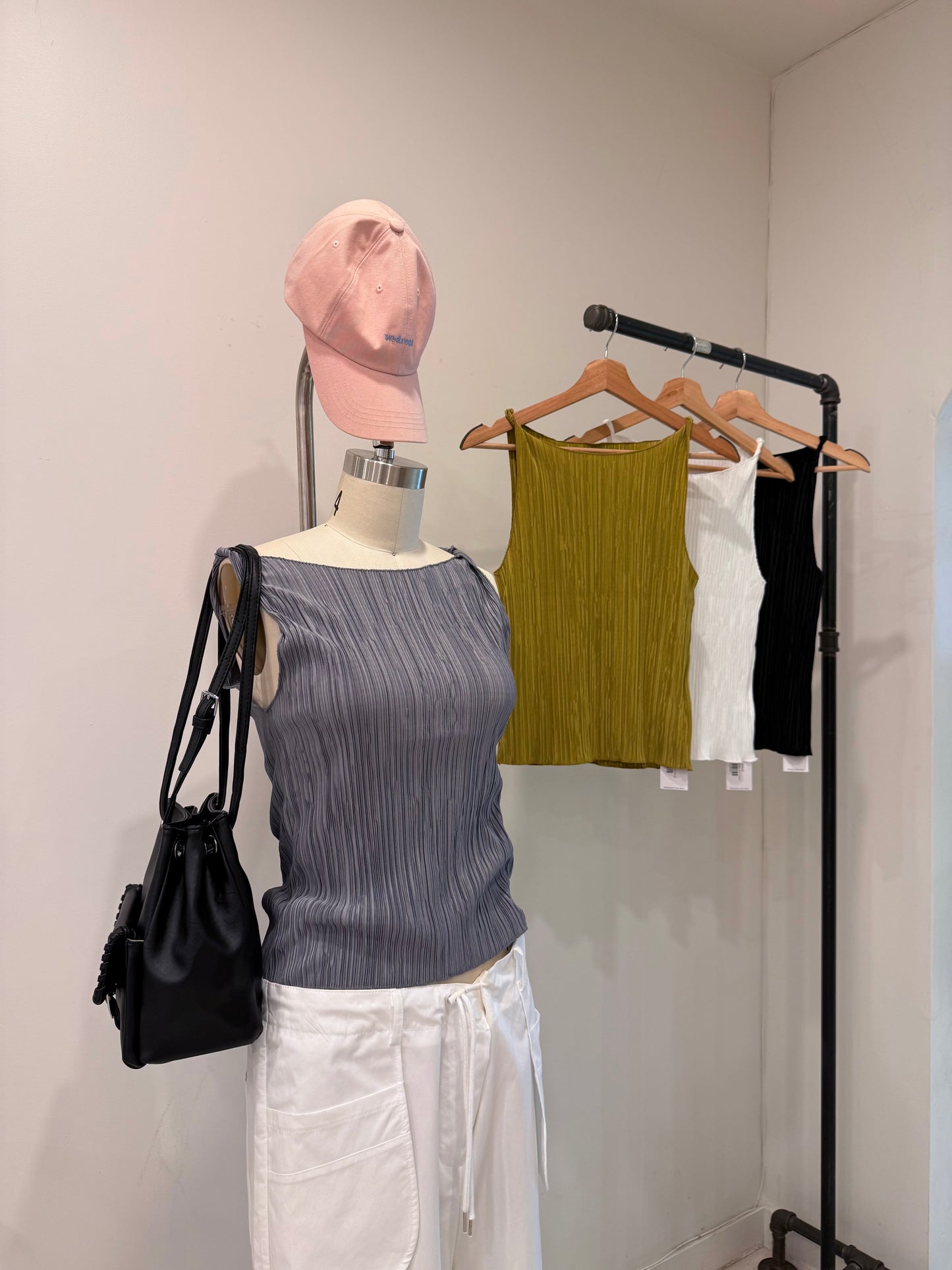 HARRIET Pleated tank