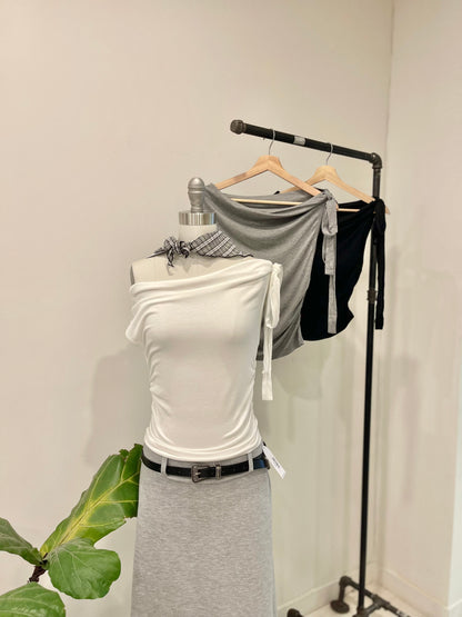 SUNNY Off shoulder top