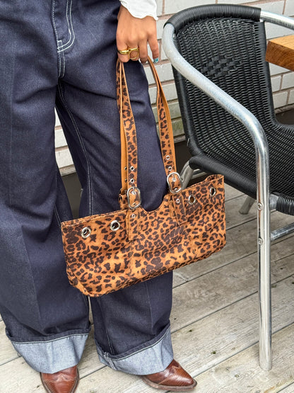 VELO Belted faux suede bag