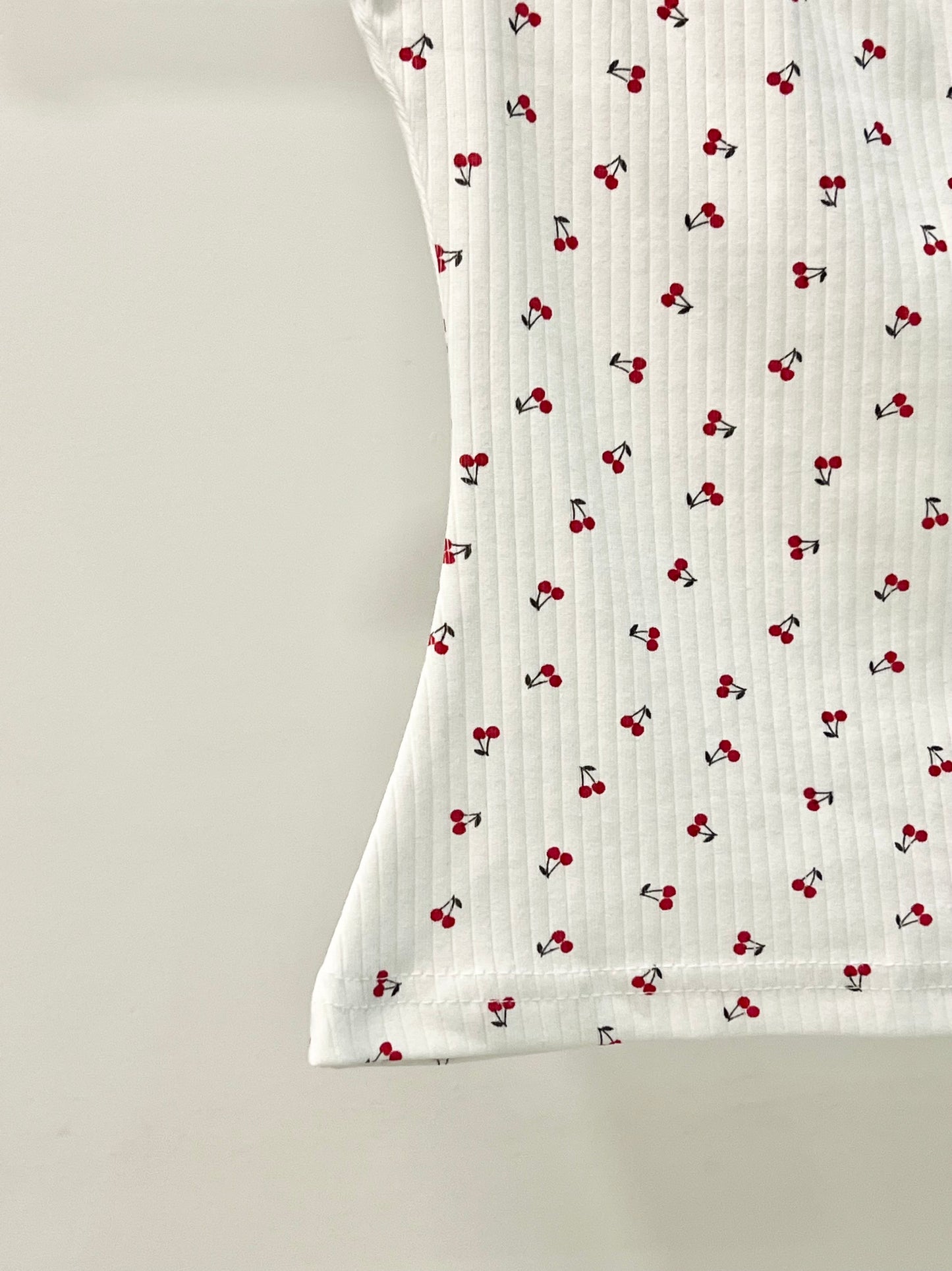 JOA Cherry top