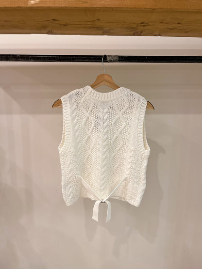 POPOP Cable-knit vest