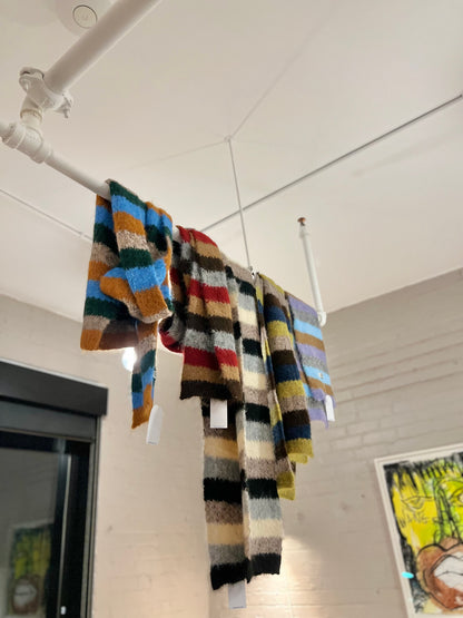 IMAGINE Fuzzy stripe scarf