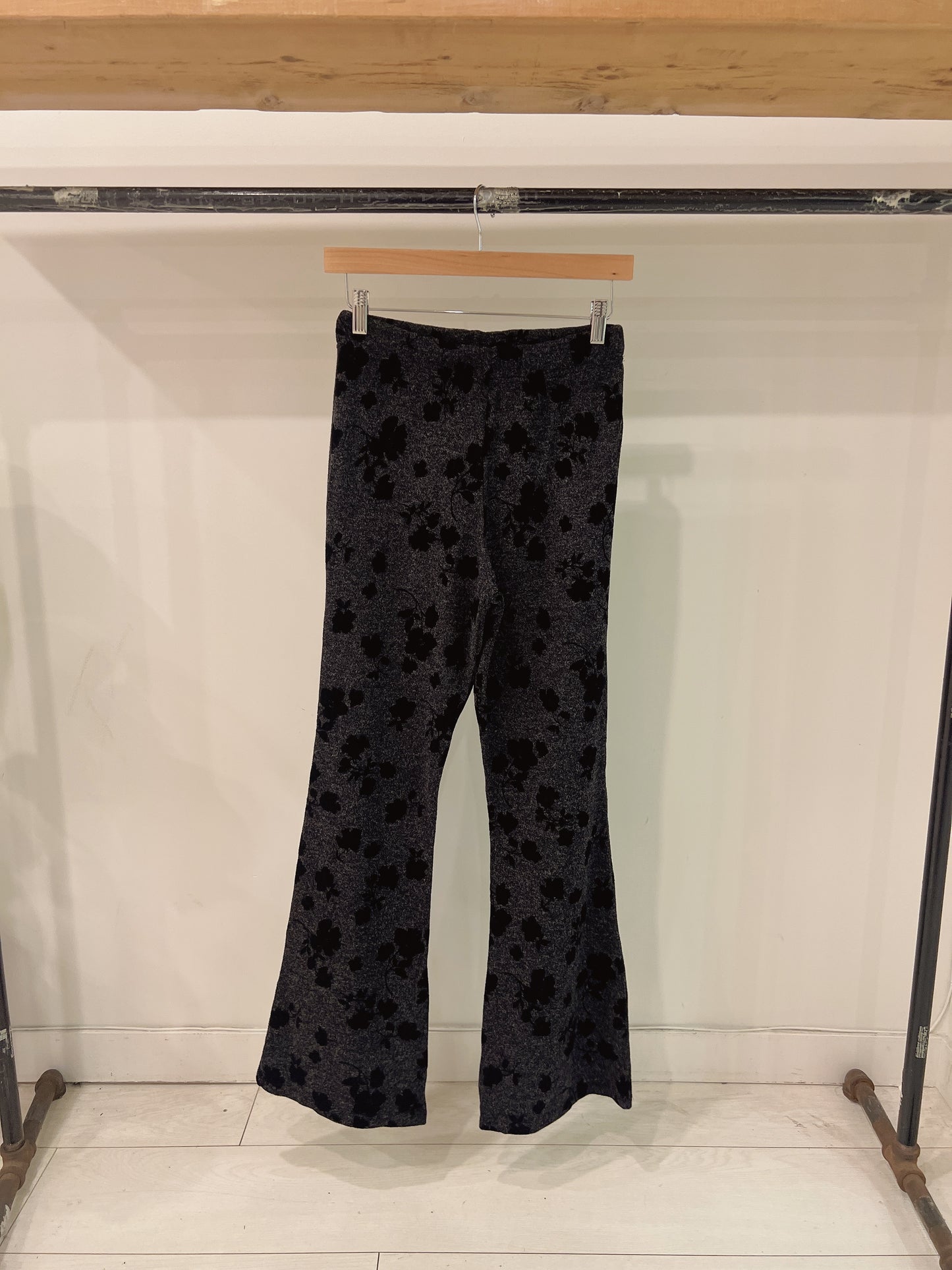 FLORET Flare pants
