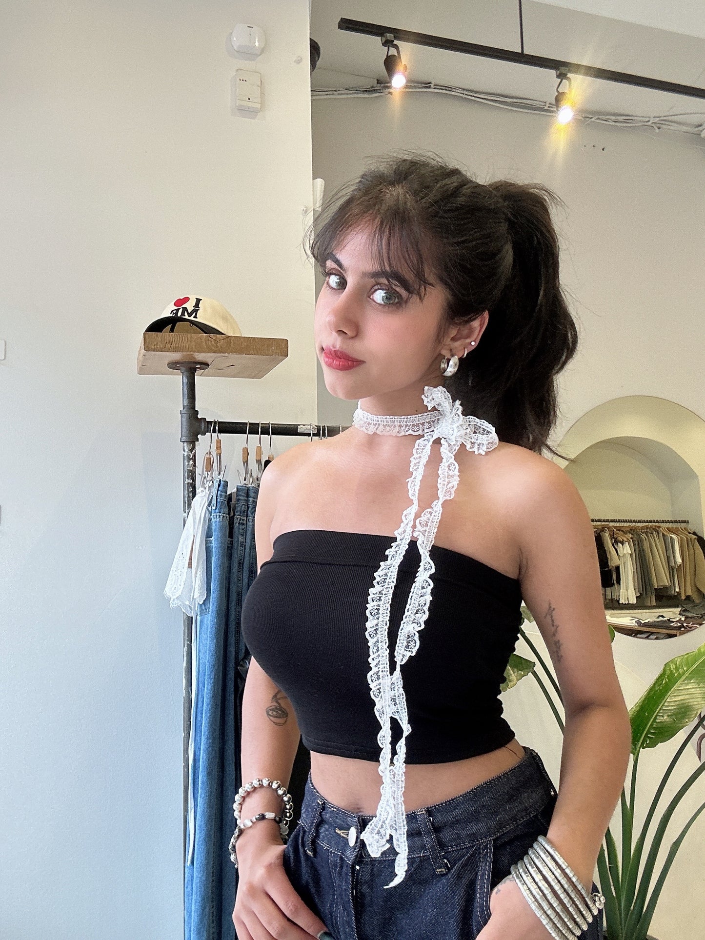 KATHY Lacy tie choker
