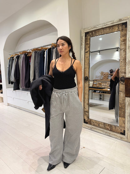 VARY Extra wide track pants