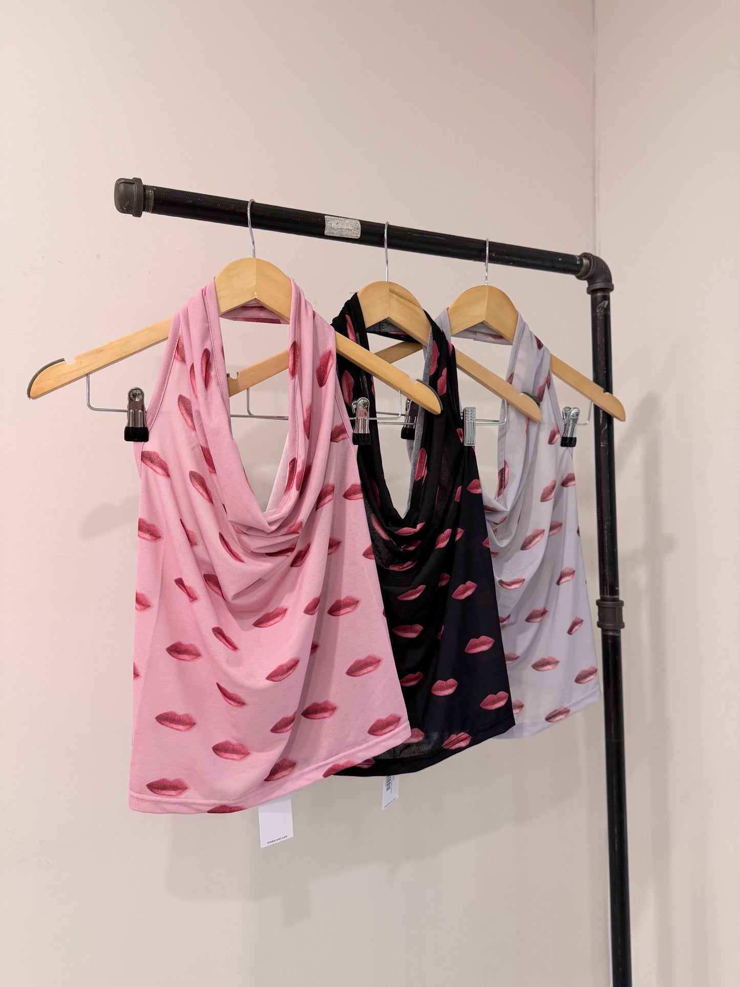 SCARLETT Lip-print halter