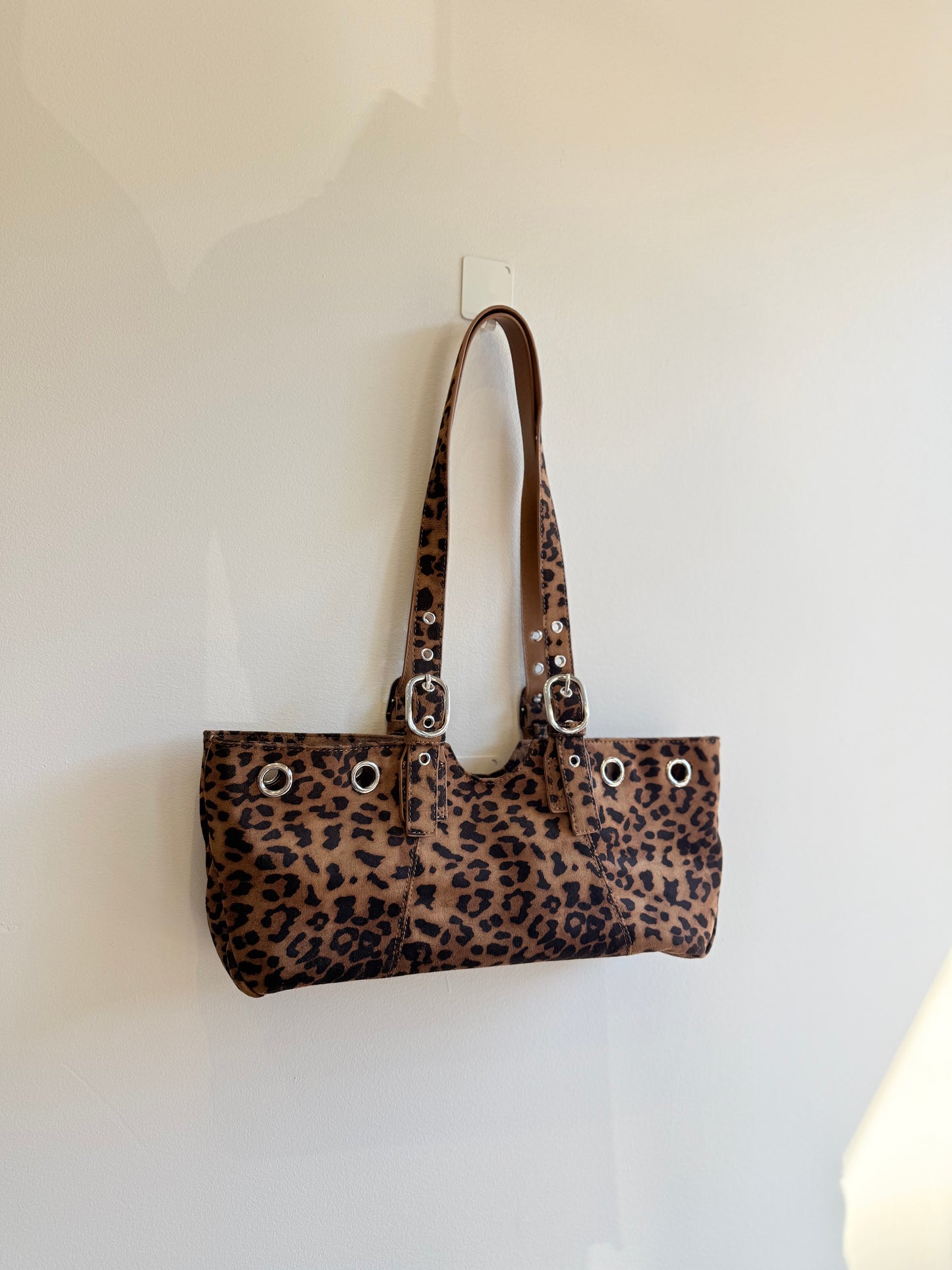 VELO Belted faux suede bag