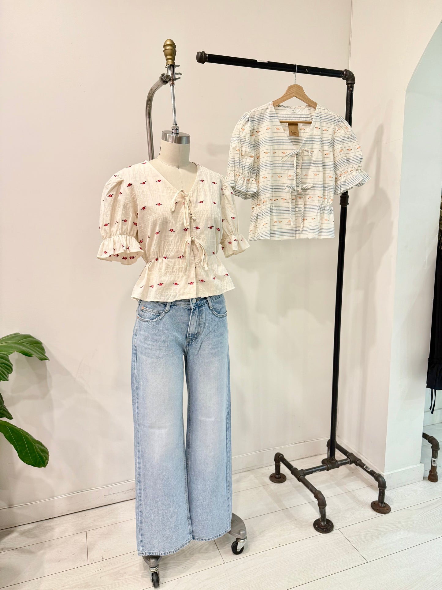 FLOW Blouse
