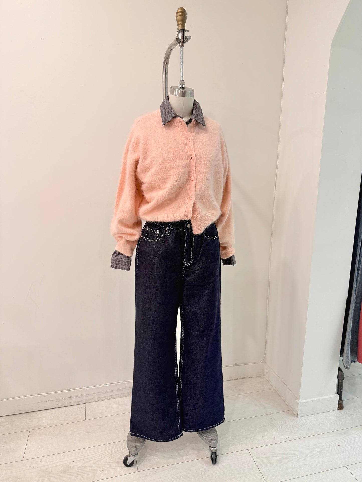 MARIA Raw denim jeans