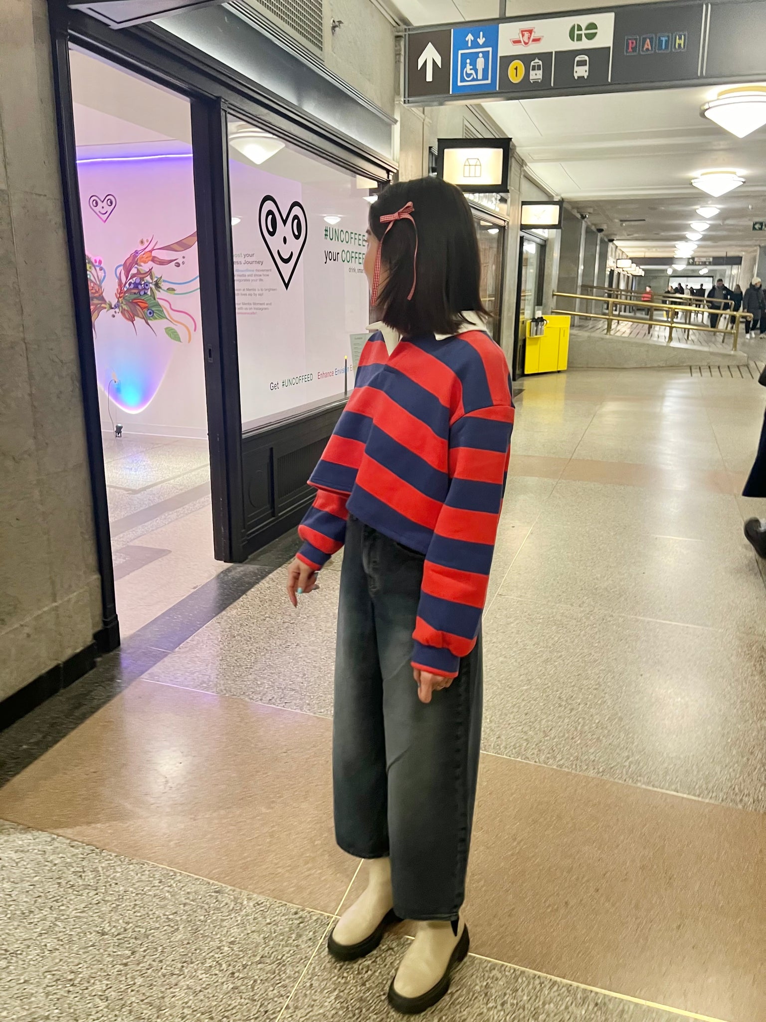 MIYO Cropped stripe sweatshirt