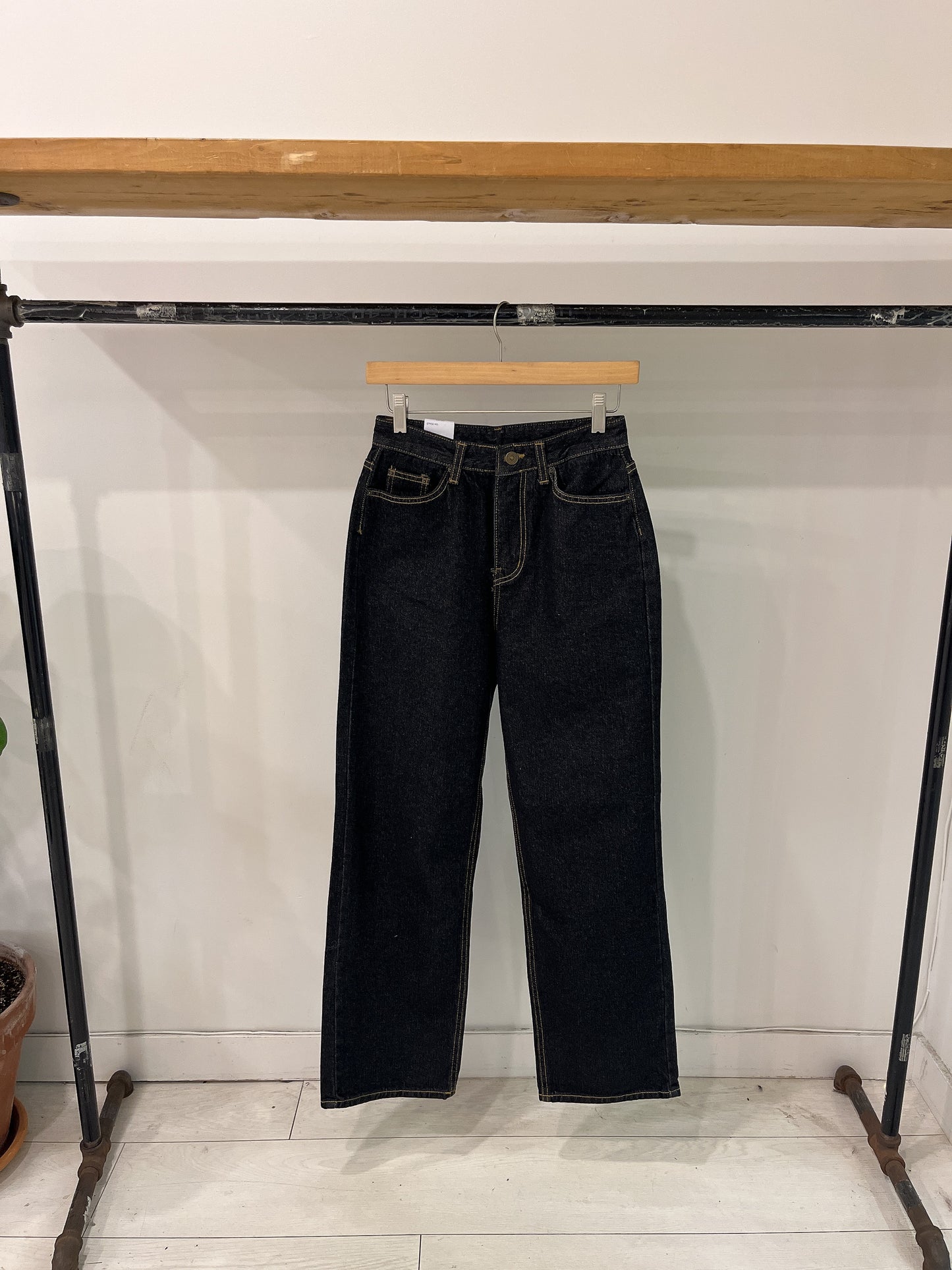 GORIS Raw denim jeans