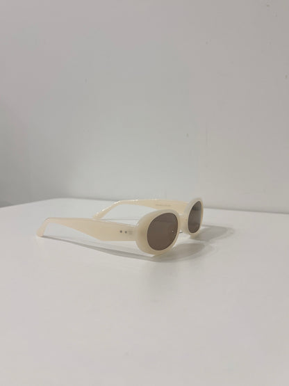 CROWN Oval sunnies