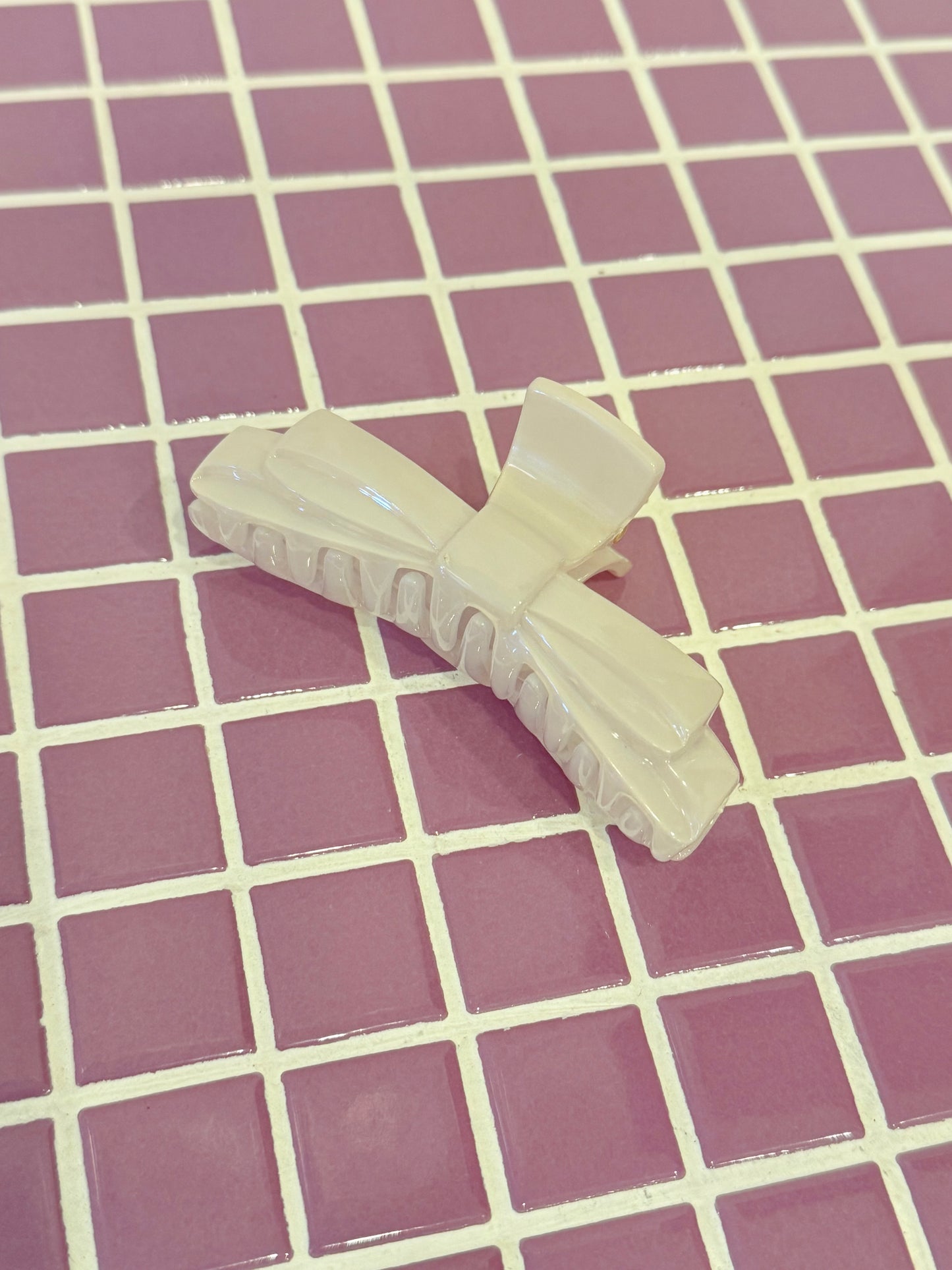 EVE Hair claw