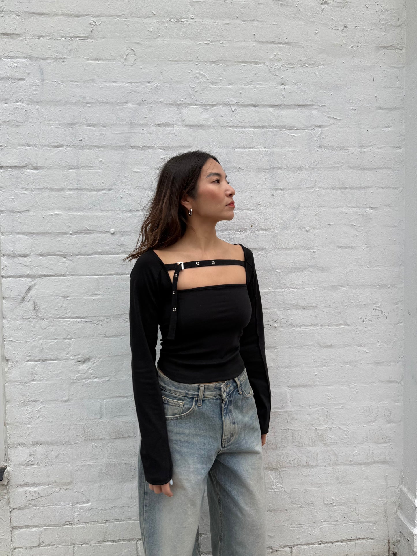 RUDY Belted neckline top