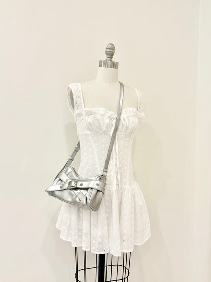 PLUS Silver belted purse