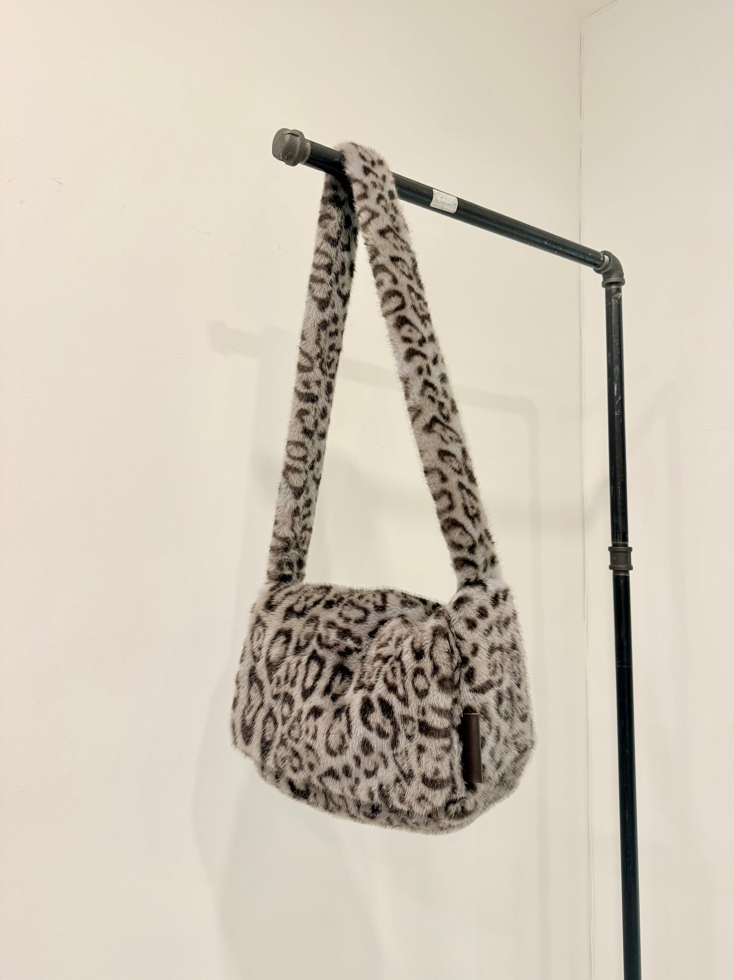 CREEP Cheetah fur bag